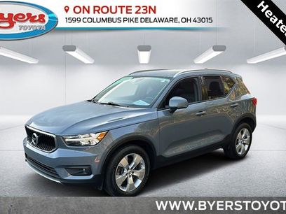 Used 2021 Volvo XC40 T5 Momentum