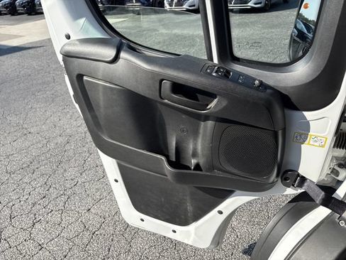 Used 2025 RAM ProMaster 3500 w/ Convenience Group FWD image 11