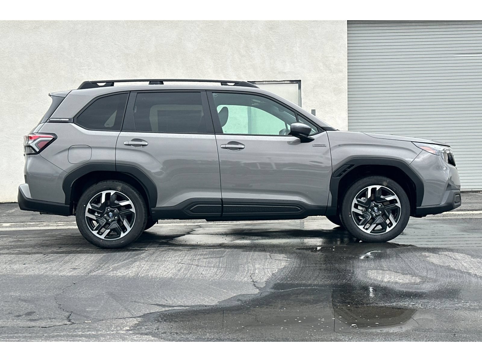 New 2026 Subaru Forester Touring AWD/4WD image 2