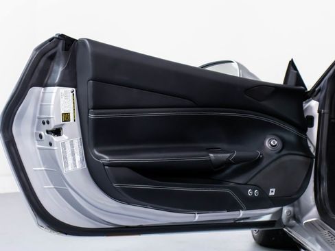 Certified 2016 Ferrari 488 GTB image 33