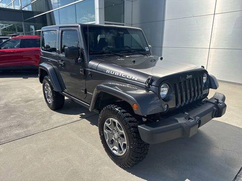 Used 2014 Jeep Wrangler Rubicon w/ Power Convenience Group AWD/4WD image 1