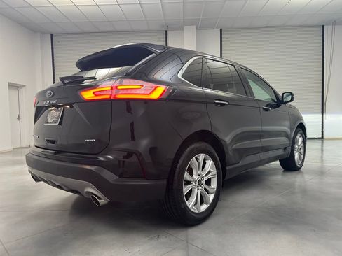 Used 2024 Ford Edge Titanium AWD/4WD image 7