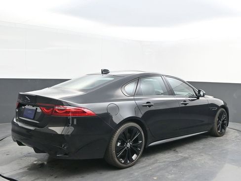New 2024 Jaguar XF R-Dynamic SE image 7