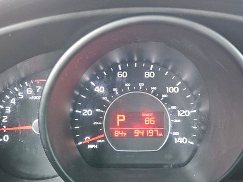 Used 2016 Kia Soul FWD image 11