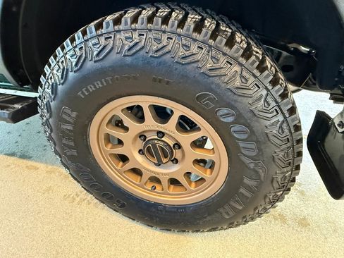 Used 2024 Ford Bronco Big Bend image 8