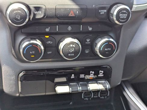 Used 2023 RAM 1500 Big Horn image 33