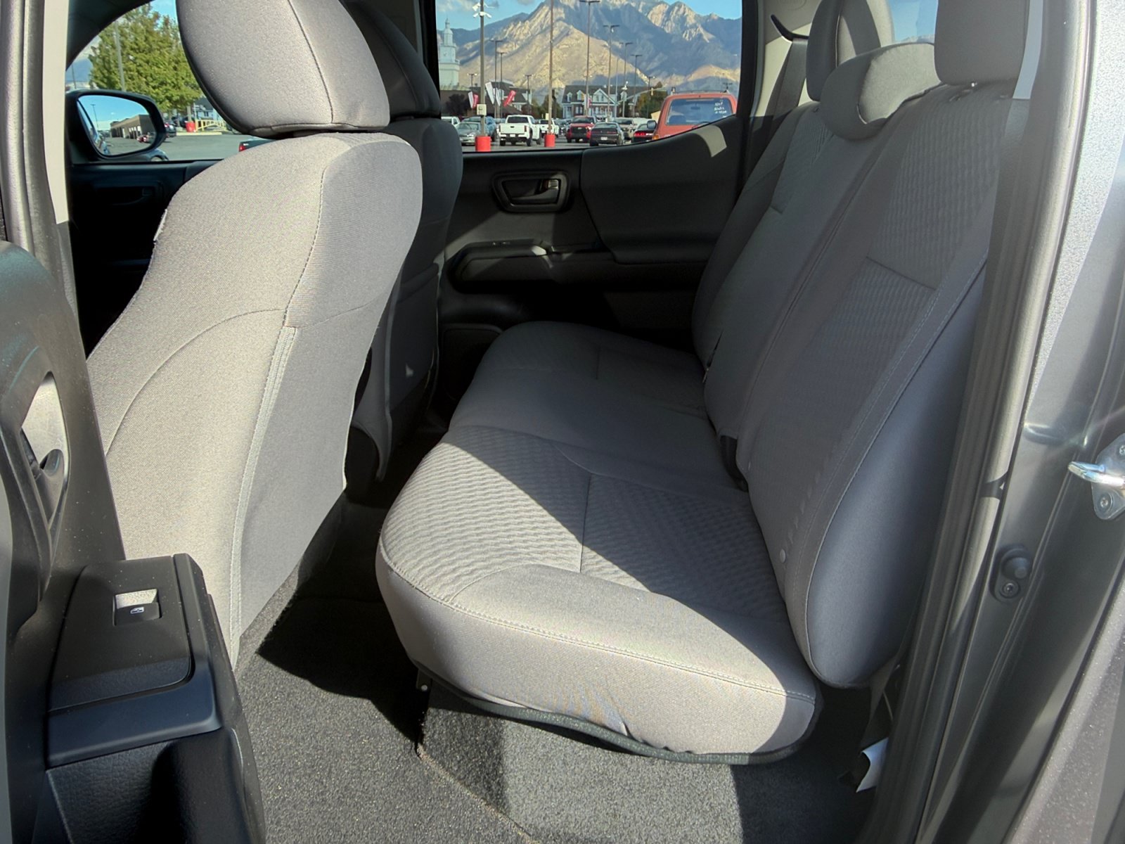 Certified 2021 Toyota Tacoma SR AWD/4WD image 24