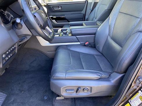 Used 2023 Toyota Tundra Limited image 21