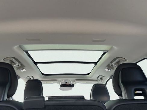 Used 2022 Volvo XC90 T6 Inscription w/ Climate Package image 27