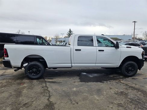 New 2026 RAM 2500 Tradesman image 8