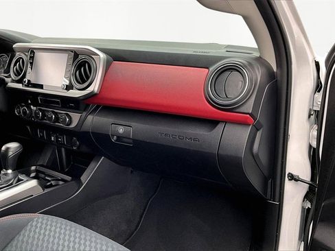 Used 2023 Toyota Tacoma SR5 image 17
