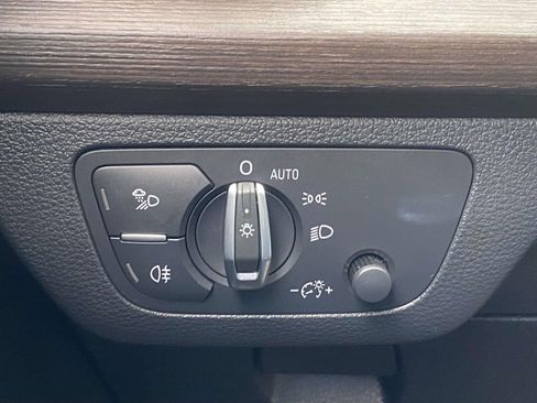 Certified 2023 Audi Q5 2.0T Premium w/ Convenience Package image 20