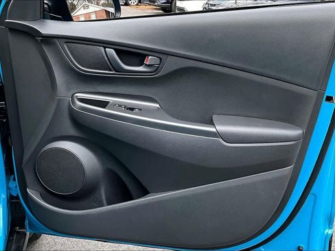 Used 2023 Hyundai Kona SEL image 21