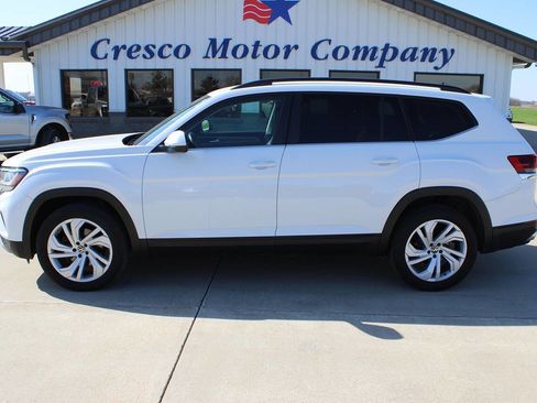 Used 2021 Volkswagen Atlas SE w/ Towing Package FWD image 8