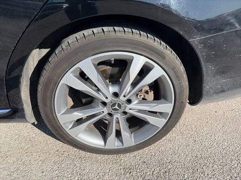 Used 2019 Mercedes-Benz C 300 Sedan w/ Premium Package image 13