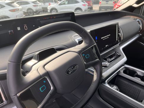New 2025 Ford Expedition Tremor image 9