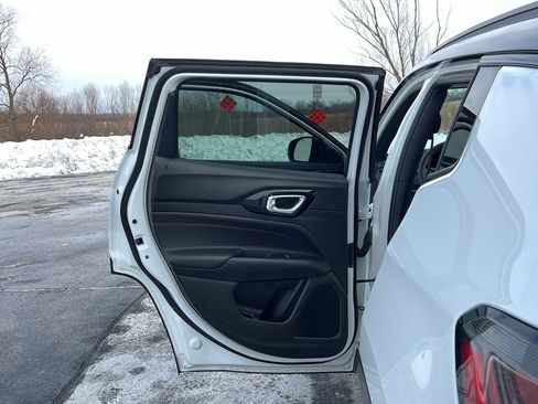 Used 2024 Jeep Compass Trailhawk w/ Trailhawk Elite Group image 35