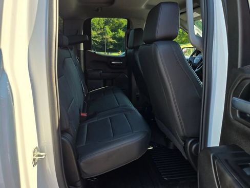 Used 2022 Chevrolet Silverado 1500 W/T w/ WT Convenience Package AWD/4WD image 17