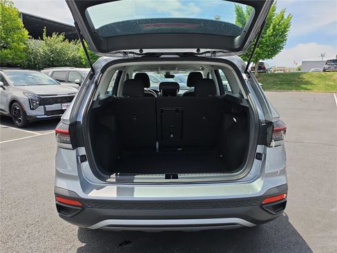 New 2026 Volkswagen Taos S FWD image 5