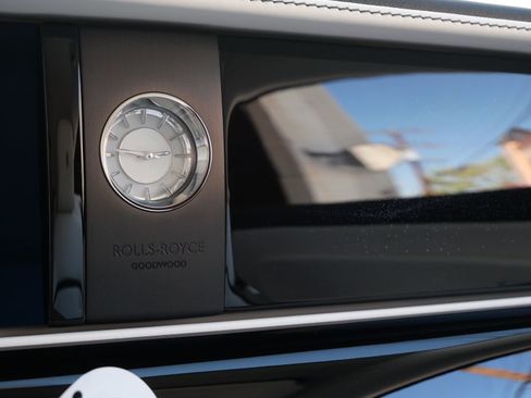 Used 2024 Rolls-Royce Spectre w/ Spectre Launch Package AWD/4WD image 14