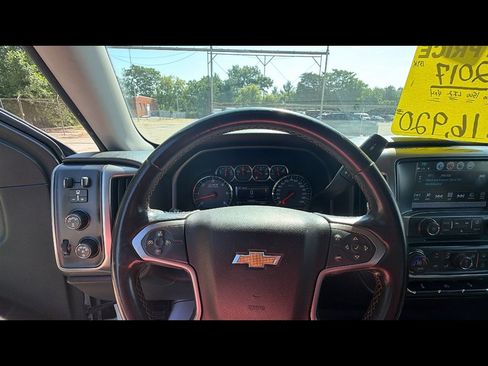 Used 2017 Chevrolet Silverado 1500 LT w/ All Star Edition AWD/4WD image 11