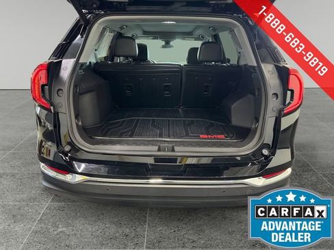 Used 2023 GMC Terrain SLT w/ Infotainment Package II image 14