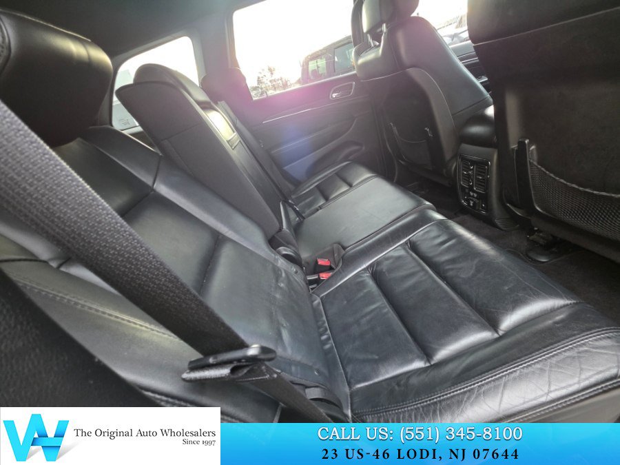 Used 2018 Jeep Grand Cherokee Limited AWD/4WD image 18