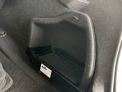 Used 2017 BMW 320i Sedan image 28