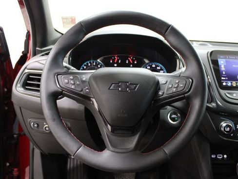 Used 2023 Chevrolet Equinox RS w/ RS Leather Package AWD/4WD image 34