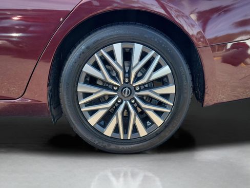 Certified 2024 Nissan Altima 2.5 SV image 34