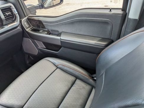 Used 2025 Ford F350 Lariat AWD/4WD image 18