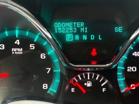 Used 2014 Chevrolet Traverse LT image 17