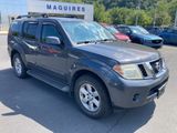 Used 2011 Nissan Pathfinder SV image 3