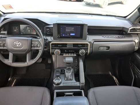 Certified 2025 Toyota Tacoma SR AWD/4WD image 16