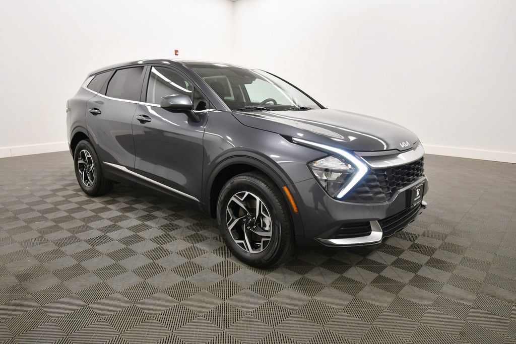 Certified 2023 Kia Sportage LX AWD/4WD image 10