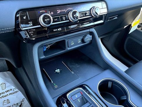 New 2026 Honda Pilot Touring image 17