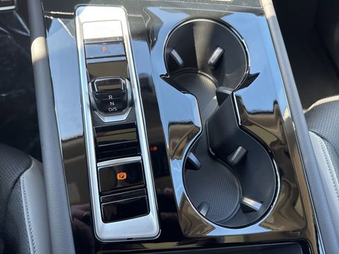New 2026 Volkswagen Atlas Peak Edition AWD/4WD image 25