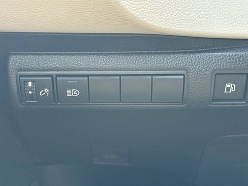 New 2026 Toyota Corolla XLE FWD image 29
