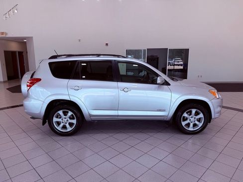 Used 2010 Toyota RAV4 Limited AWD/4WD image 12
