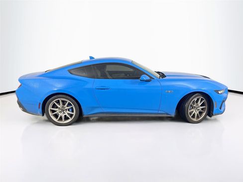 Used 2024 Ford Mustang GT Premium image 5
