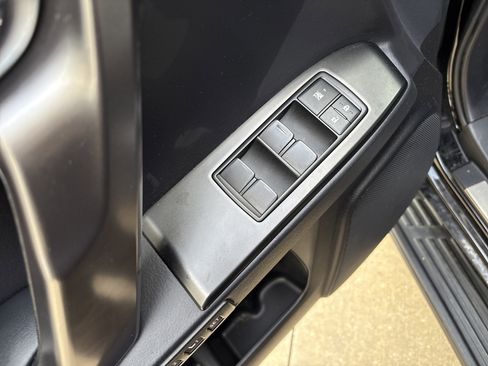 Used 2023 Lexus GX 460 w/ Black Line Special Edition image 15