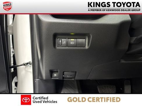 Certified 2025 Toyota RAV4 LE AWD/4WD image 22