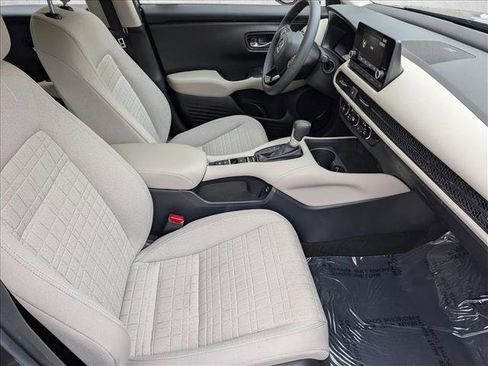 Certified 2024 Honda HR-V LX image 19