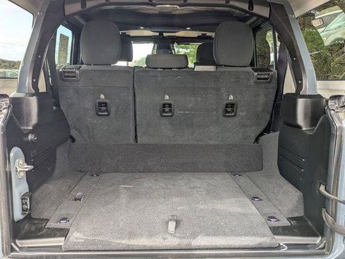Certified 2025 Jeep Wrangler Unlimited Rubicon 4xe w/ Convenience Group AWD/4WD image 36