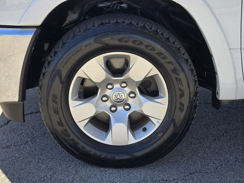 Used 2025 RAM 1500 Big Horn AWD/4WD image 8