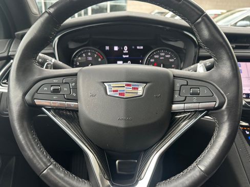 Certified 2022 Cadillac XT6 Sport w/ Technology Package image 33
