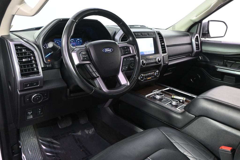 Used 2020 Ford Expedition Platinum AWD/4WD image 11
