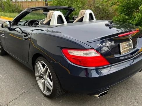 Used 2014 Mercedes-Benz SLK 250 image 48