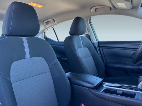 Used 2024 Nissan Sentra SV image 30