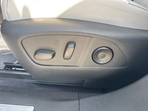 Used 2024 Acura ZDX A-Spec image 10